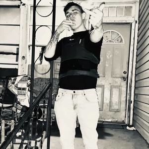 Meet your Posher, Skylar